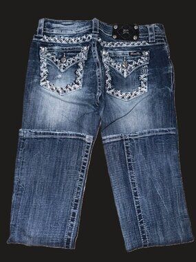 Miss Me Denim Bootcut Jeans with Embroidered Pockets (Signature Boot) 29 X 32